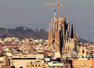Sagrada Família, chrám v Barcelone, zdroj: pixabay